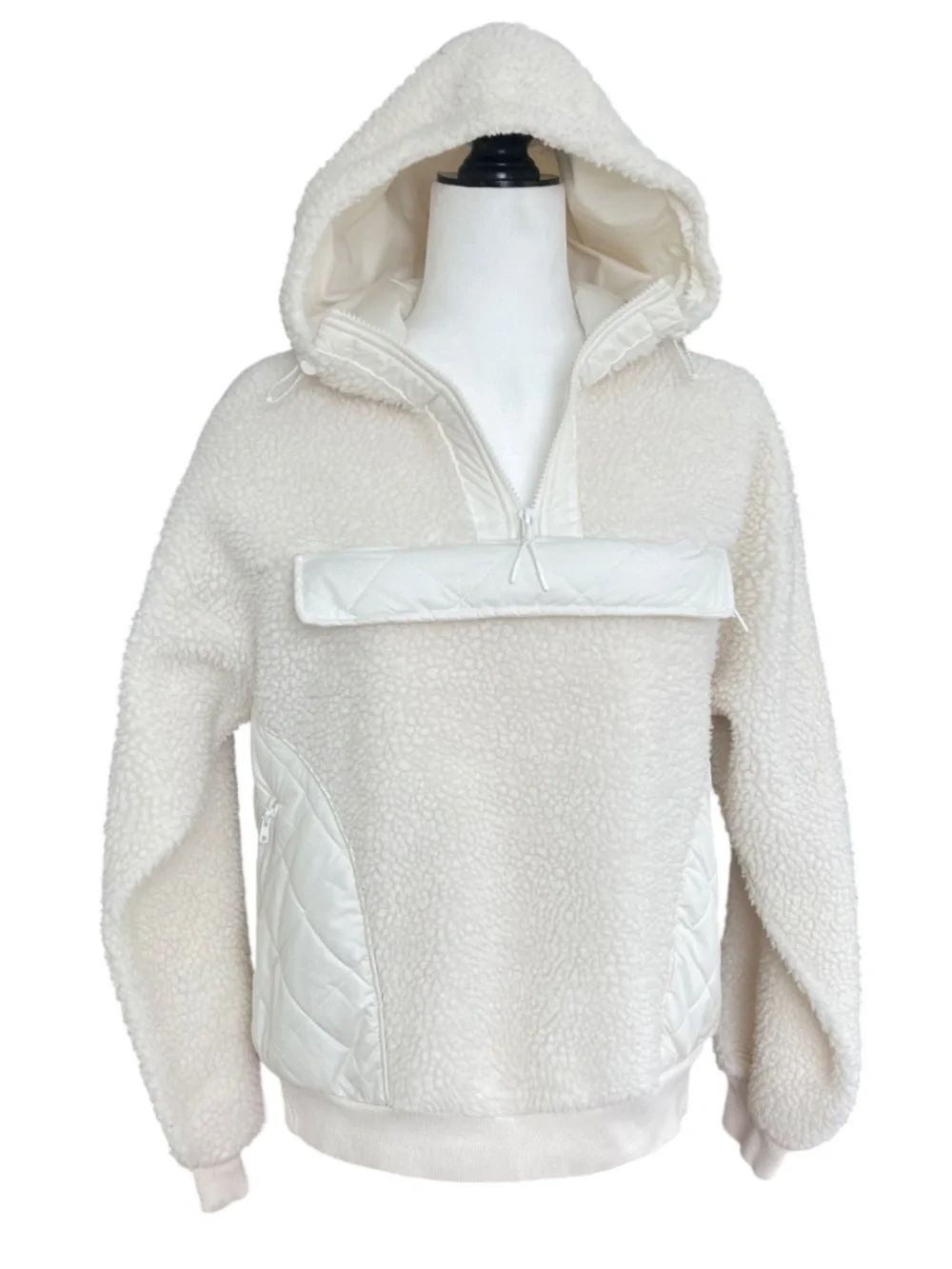 🍓 3 for 45- H&M Fleece Hooded Pullover - Picture 1 of 3